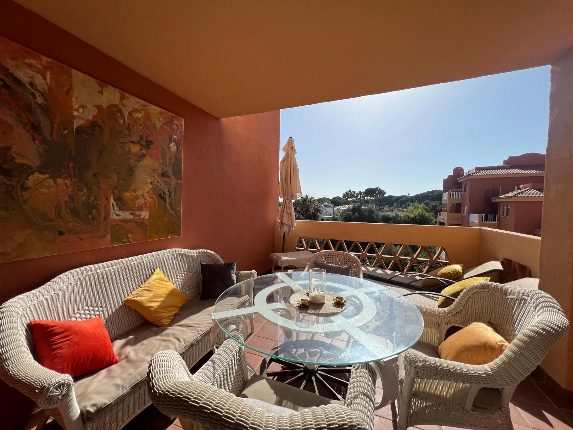 2 Bedroom Apartment Marbella East - La Reserva De Marbella Zewnętrze zdjęcie